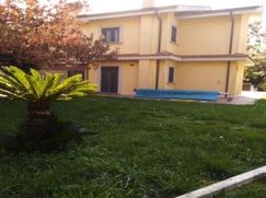 Villa in Residenziale