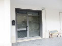 Negozio/Locale commerciale in Commerciale