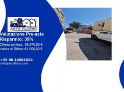 Box/posto auto in Residenziale