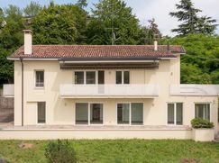 Villa in Residenziale