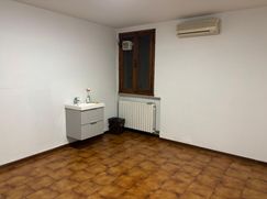 Ufficio in Commerciale
