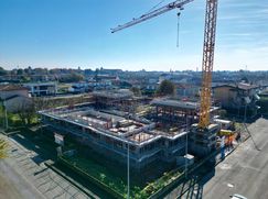 Casa Bi/Trifamiliare in Residenziale