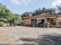 Villa in Residenziale
