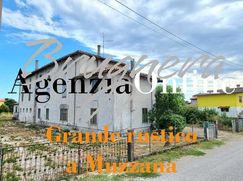 Rustico/Casale in Residenziale