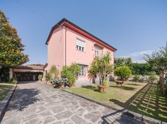 Villa in Residenziale