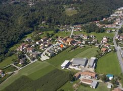 Casa Bi/Trifamiliare in Residenziale