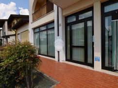 Casa Bi/Trifamiliare in Residenziale