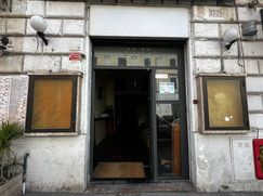 Negozio/Locale commerciale in Commerciale