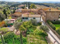 Casa Bi/Trifamiliare in Residenziale