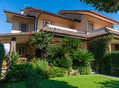 Villa in Residenziale