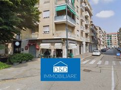 Negozio/Locale commerciale in Commerciale