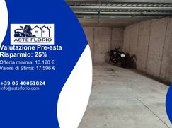 Box/posto auto in Residenziale
