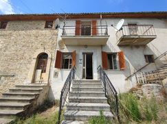 Casa Bi/Trifamiliare in Residenziale