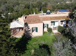 Casa Bi/Trifamiliare in Residenziale