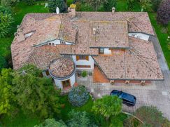 Villa in Residenziale