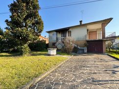 Villa in Residenziale