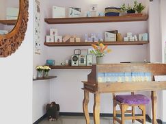 Attività/Licenza (con o senza mura) in Commerciale