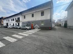 Casa Bi/Trifamiliare in Residenziale