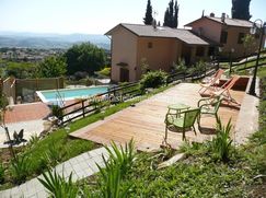 Casa Bi/Trifamiliare in Residenziale