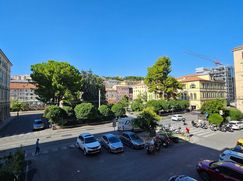 Ufficio in Commerciale