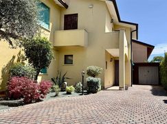 Villetta a schiera in Residenziale