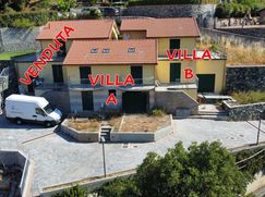 Casa Bi/Trifamiliare in Residenziale
