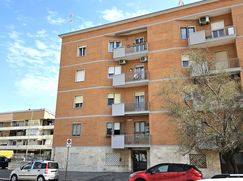 Ufficio in Commerciale