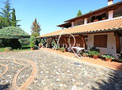 Villa in Residenziale