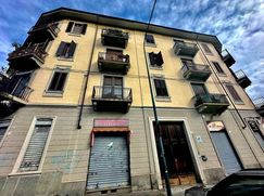 Negozio/Locale commerciale in Commerciale