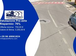 Box/posto auto in Residenziale