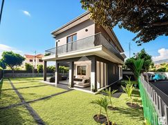 Casa Bi/Trifamiliare in Residenziale