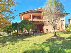 Villa in Residenziale