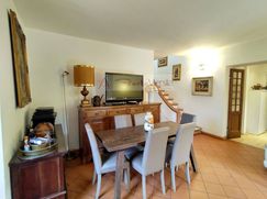 Casa Bi/Trifamiliare in Residenziale