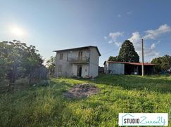Casa Bi/Trifamiliare in Residenziale