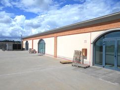 Negozio/Locale commerciale in Commerciale