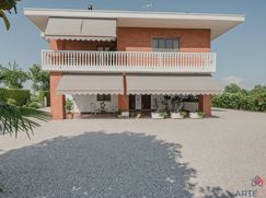 Casa indipendente in Residenziale