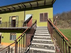 Casa Bi/Trifamiliare in Residenziale