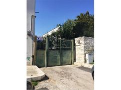 Cantina/Solaio in Residenziale