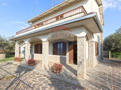 Villa in Residenziale