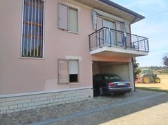 Casa Bi/Trifamiliare in Residenziale