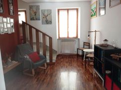 Casa Bi/Trifamiliare in Residenziale