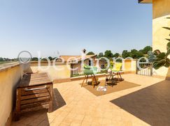 Casa Bi/Trifamiliare in Residenziale