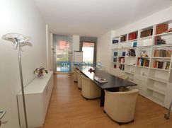 Ufficio in Commerciale