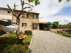 Casa Bi/Trifamiliare in Residenziale
