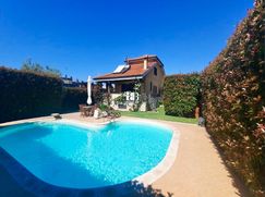 Casa Bi/Trifamiliare in Residenziale