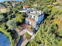 Villa in Residenziale