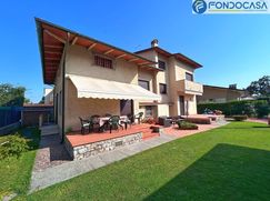 Villa in Residenziale