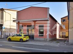 Ufficio in Commerciale