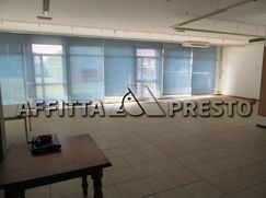 Ufficio in Commerciale