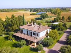 Villa in Residenziale